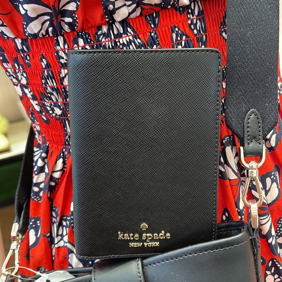 Kate Spade Madison Leather Passport Holder, Crush Proof, Black
NWT - Picture 6 of 16